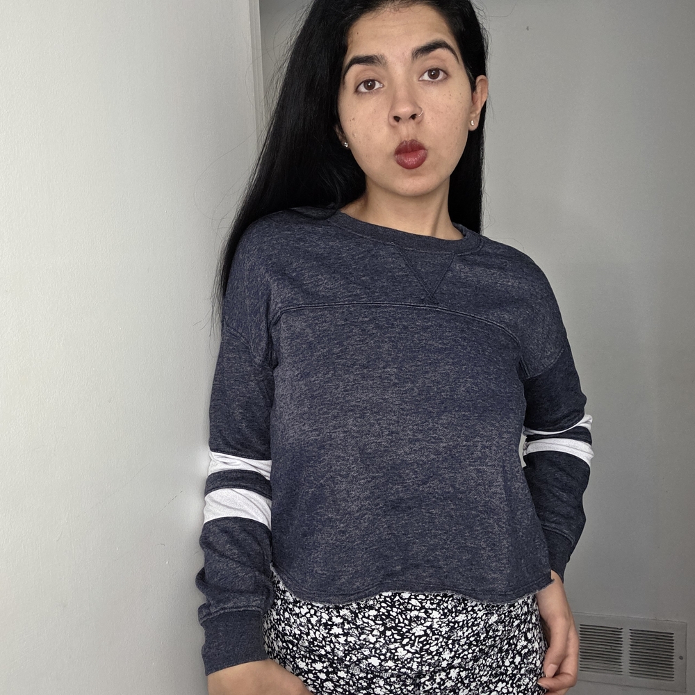 Cropped Sweatshirt